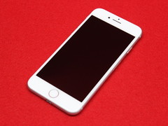 iPhone 8 64GB シルバー｜テルワールド（中古美品ビジネスフォン販売店）