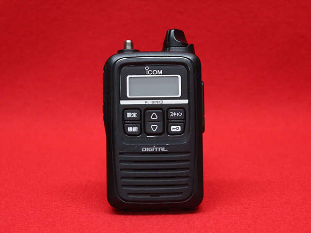 美品 アイコム/ICOM 携帯型デジタルトランシーバー IC-DPR3 レジャー用無線機 アイコム デジタル簡易無線機 トランシーバー IC-DPR6 (4-1) 美品