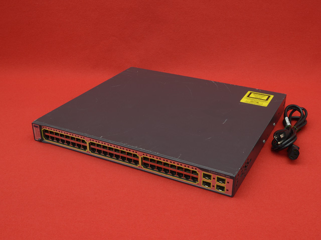 Catalyst 3750 Series PoE-48 WS-C3750-48PS-S V05 Cisco Systems 48ポート 10 100 PoEポート 12.2(55)SE8 初期化済み